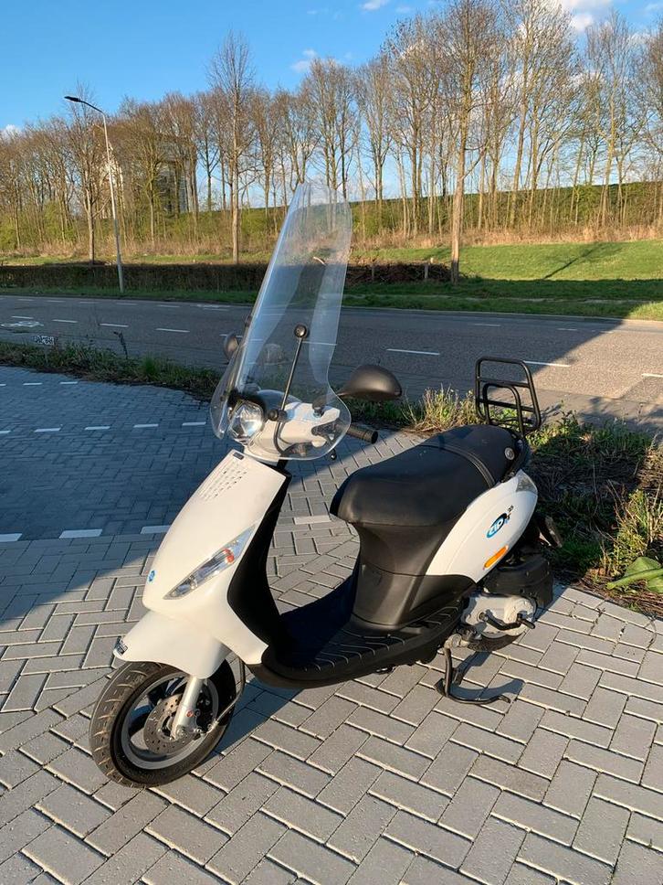 Piaggio Zip 50cc 4T - Origineel & Goed Onderhouden., Fietsen en Brommers, Scooters | Piaggio, Gebruikt, Zip, Maximaal 25 km/u