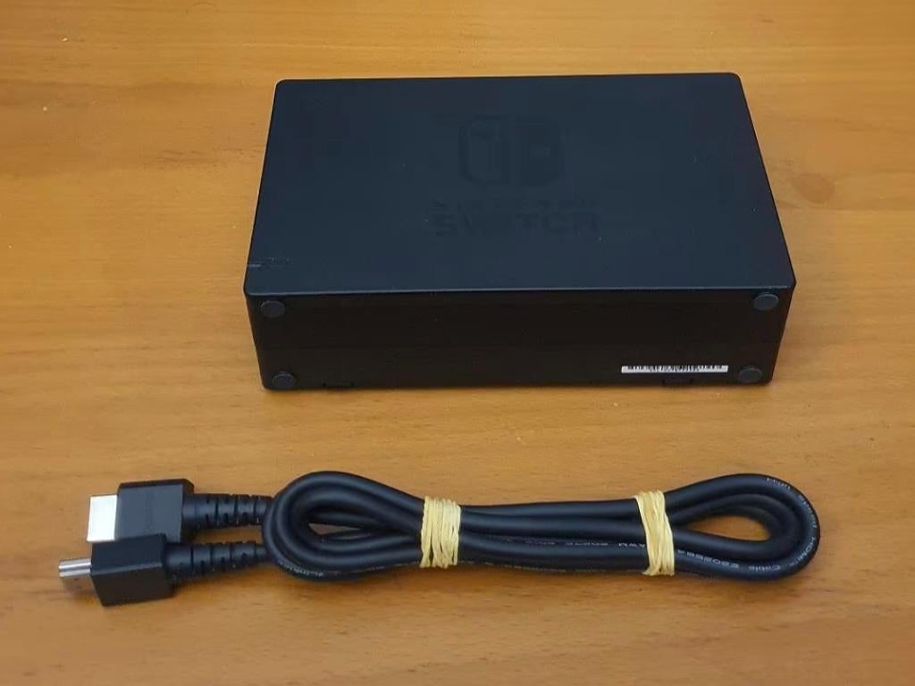Originele Nintendo Switch Dock met HDMI KABEL, Spelcomputers en Games, 1 speler, Ophalen of Verzenden, Gebruikt, Vanaf 7 jaar