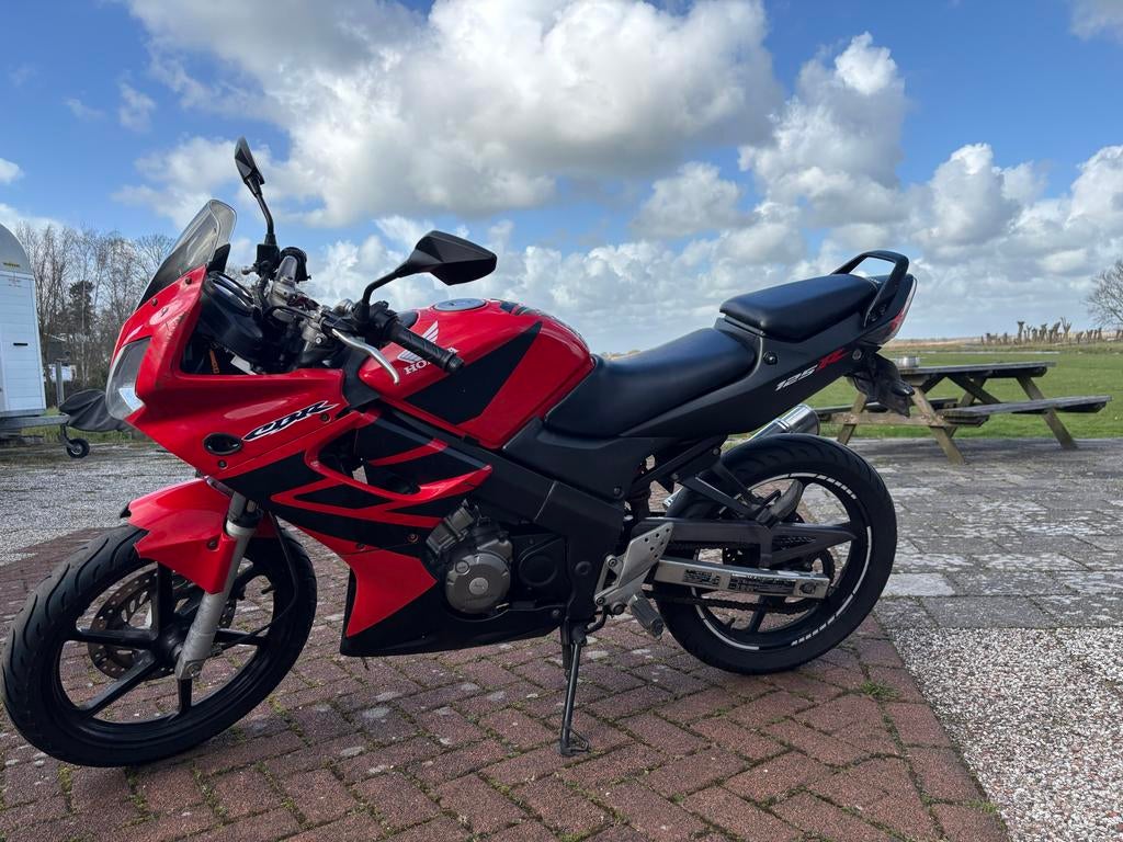 Honda CBR 125R - Sportieve en betrouwbare motor, Sportuitlaat, Super Sport, Particulier, 11 kW of minder
