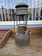 Antieke olielamp, Ophalen