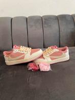 Jordan x Travis Scot 1 low, Kleding | Heren, Schoenen, Overige kleuren, Nieuw, Ophalen of Verzenden, Sneakers of Gympen