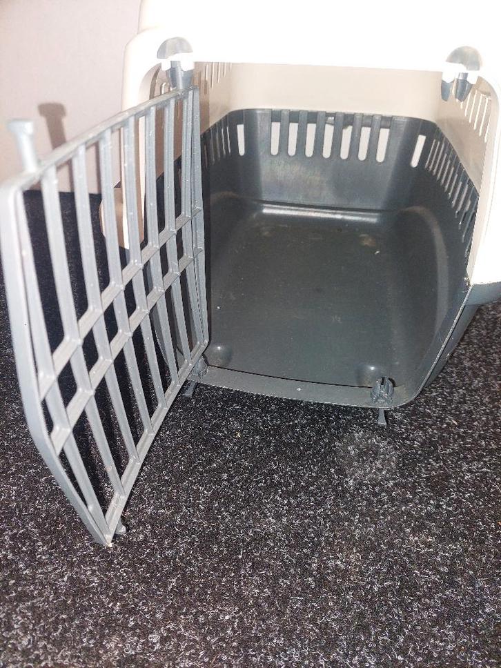 Transportbox voor huisdieren, Dieren en Toebehoren, Transportboxen, Zo goed als nieuw, Ophalen of Verzenden