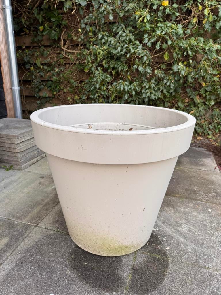 Kunststof bloempot, Tuin en Terras, Kunststof, 40 cm of meer, Rond, Ophalen of Verzenden