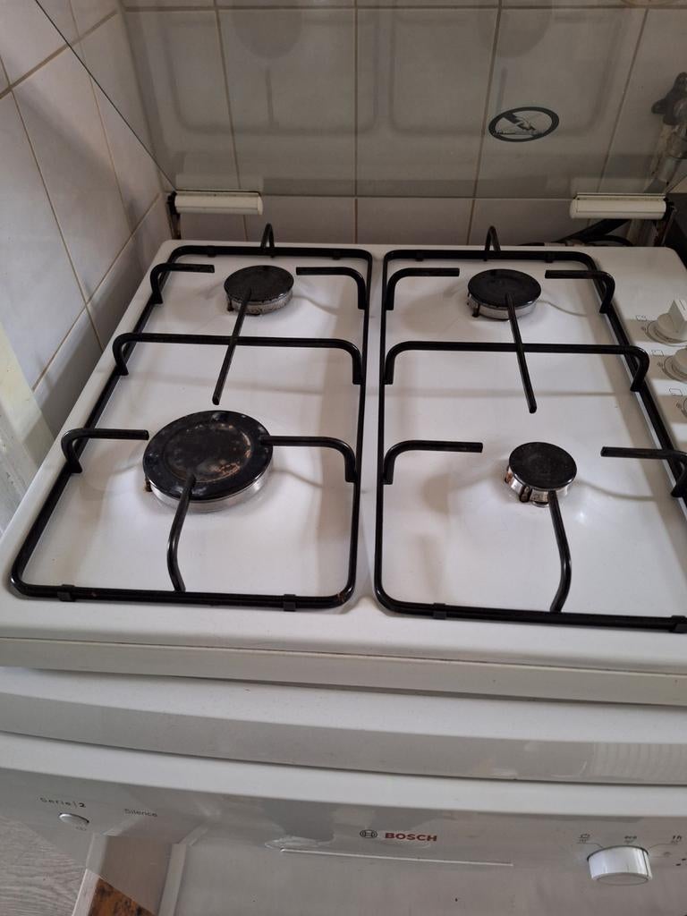 Vrijstaand Gasfornuis met 4 Kookzones, Witgoed en Apparatuur, Ophalen, Gebruikt, 4 kookzones, Gas