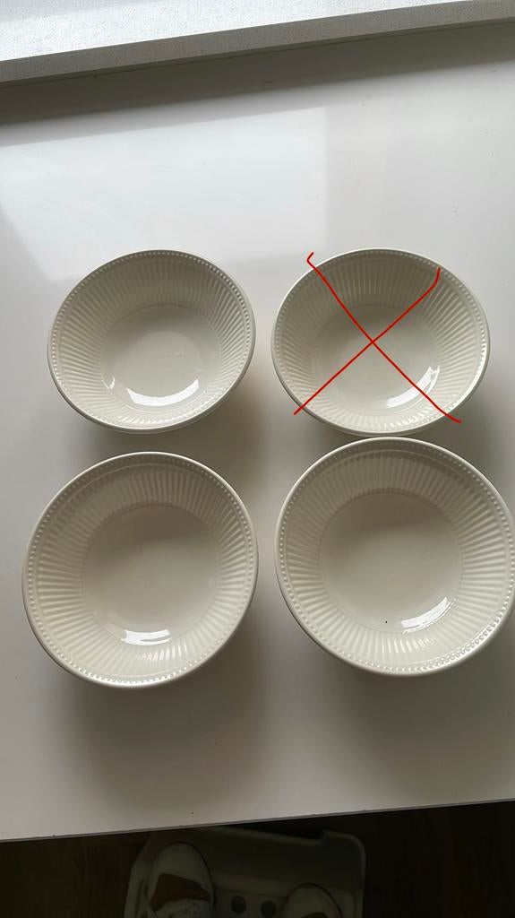 Te koop 3 wedgwood windsor papschaaltjes, Huis en Inrichting, Keuken | Servies, Ophalen of Verzenden, Wedgwood, Porselein, Schaal of Schalen