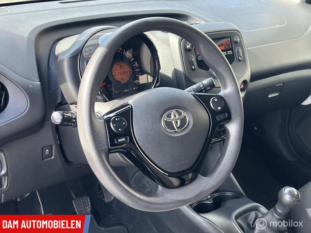 Toyota Aygo X-fun 1.0 BJ 2022, 1e eig, Airco, LED, BTW Auto!, Auto's, Toyota, Voorwielaandrijving, Gebruikt, Euro 6, 4 stoelen