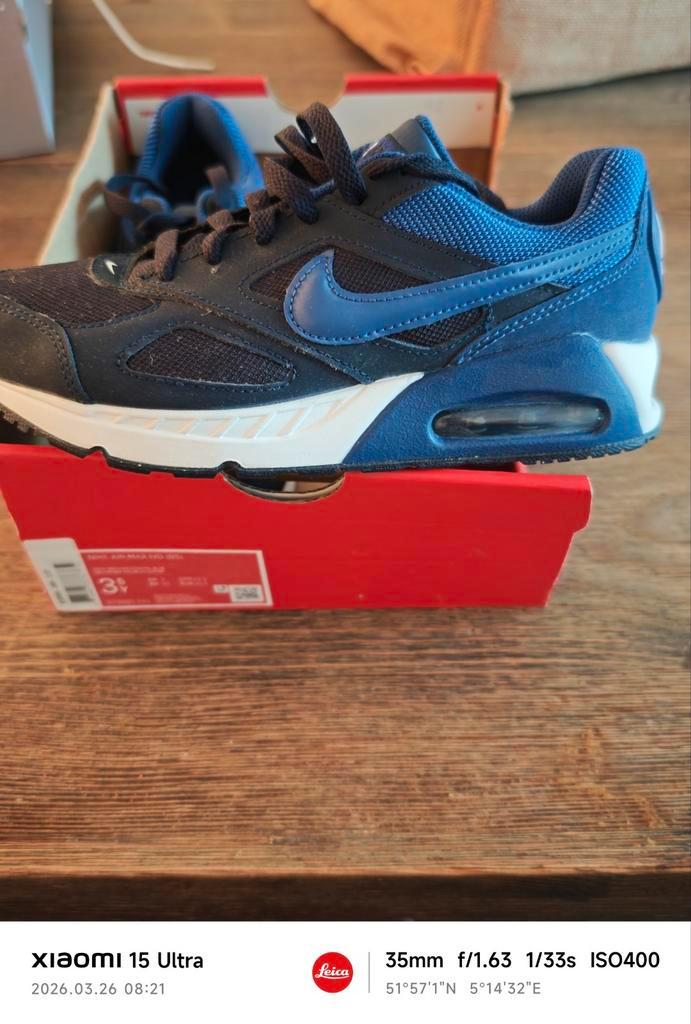 Nike Air Max Ivo (GS) - Donkerblauw/Kustblauw, Kleding | Dames, Schoenen, Nieuw, Sneakers of Gympen, Blauw, Ophalen of Verzenden