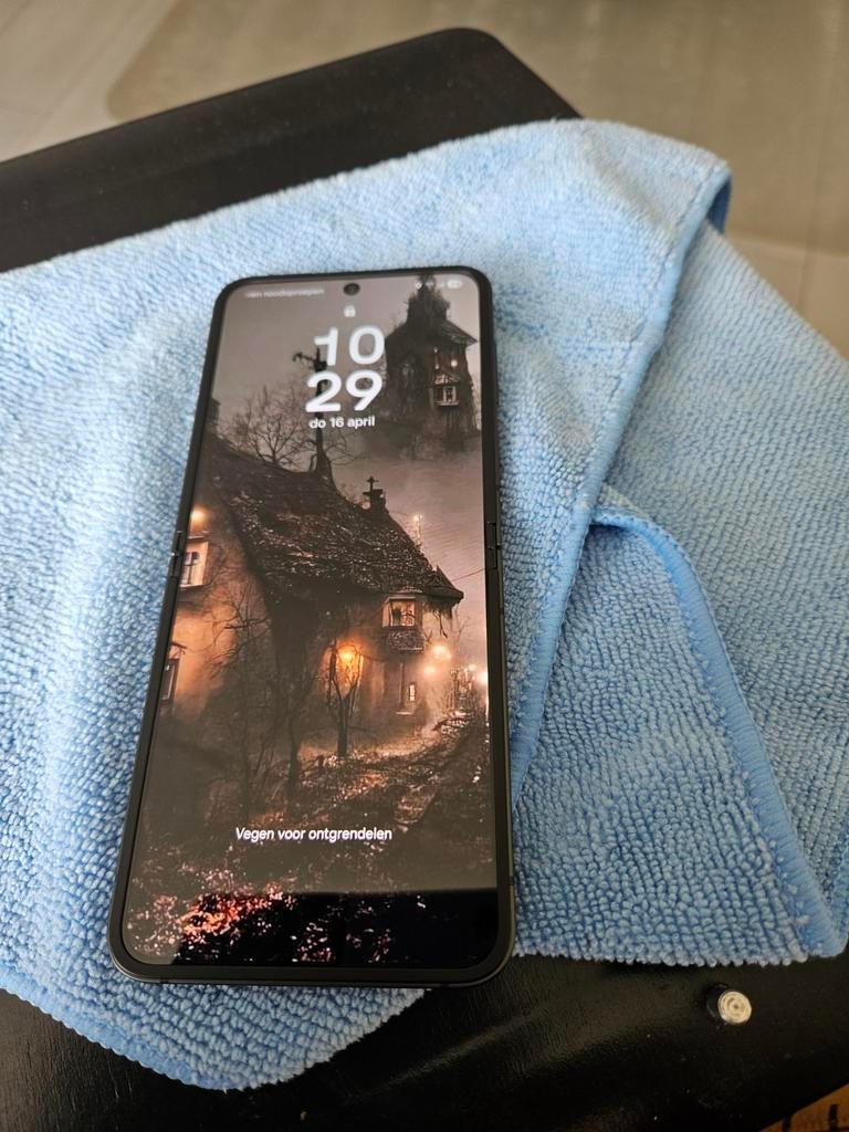 Samsung Galaxy Z Flip 6 512GB Crafted Black - Simlockvrij, Telecommunicatie, Mobiele telefoons | Samsung, Zwart, Zo goed als nieuw
