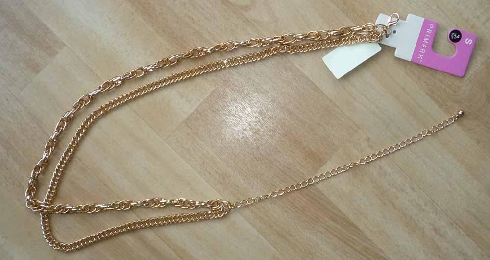 Goudkleurige metalen riem NIEUW, Kleding | Dames, Riemen en Ceinturen, Minder dan 3 cm, Overige kleuren, Primark, Ophalen of Verzenden
