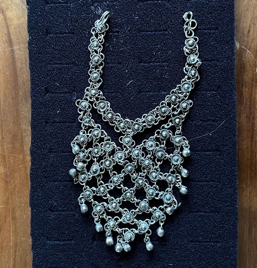 Halssieraad uit India, Ophalen of Verzenden, Zo goed als nieuw, Zilver, Overige materialen