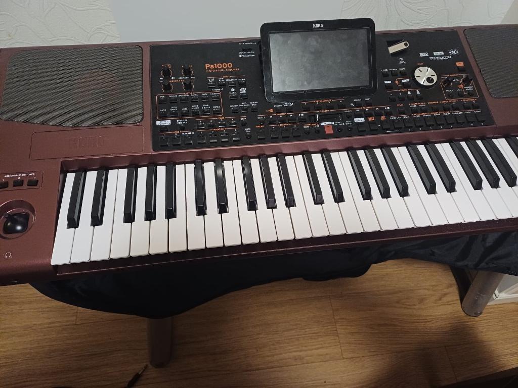 Korg PA 1000, Muziek en Instrumenten, Keyboards, 61 toetsen, Korg, Ophalen of Verzenden, Zo goed als nieuw