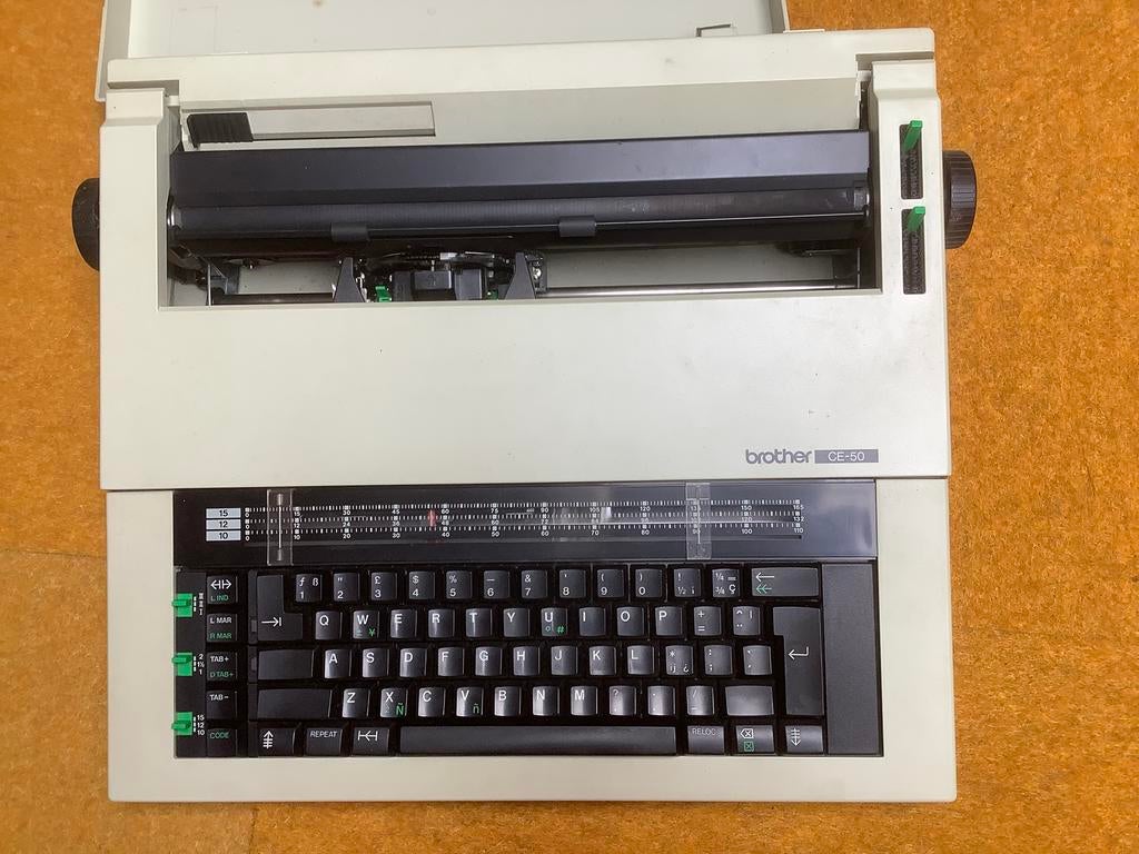 Electrische typemachine (Brother), Diversen, Typemachines, Ophalen, Gebruikt