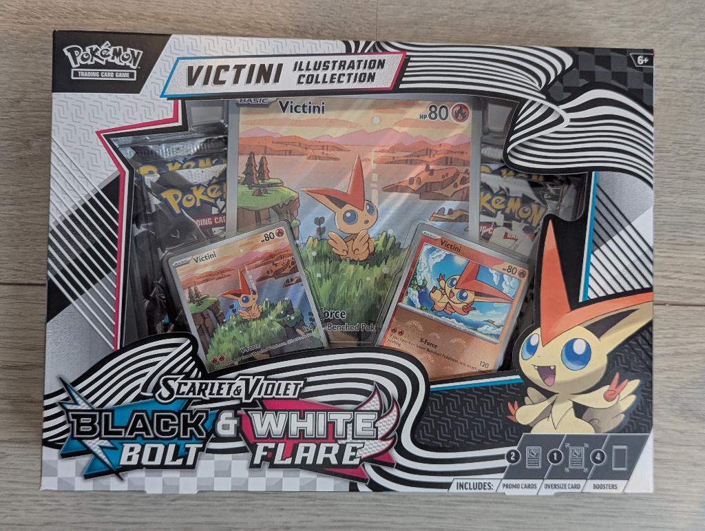 Pokémon Victini Illustration Collection Box, Ophalen of Verzenden, Nieuw, Foil