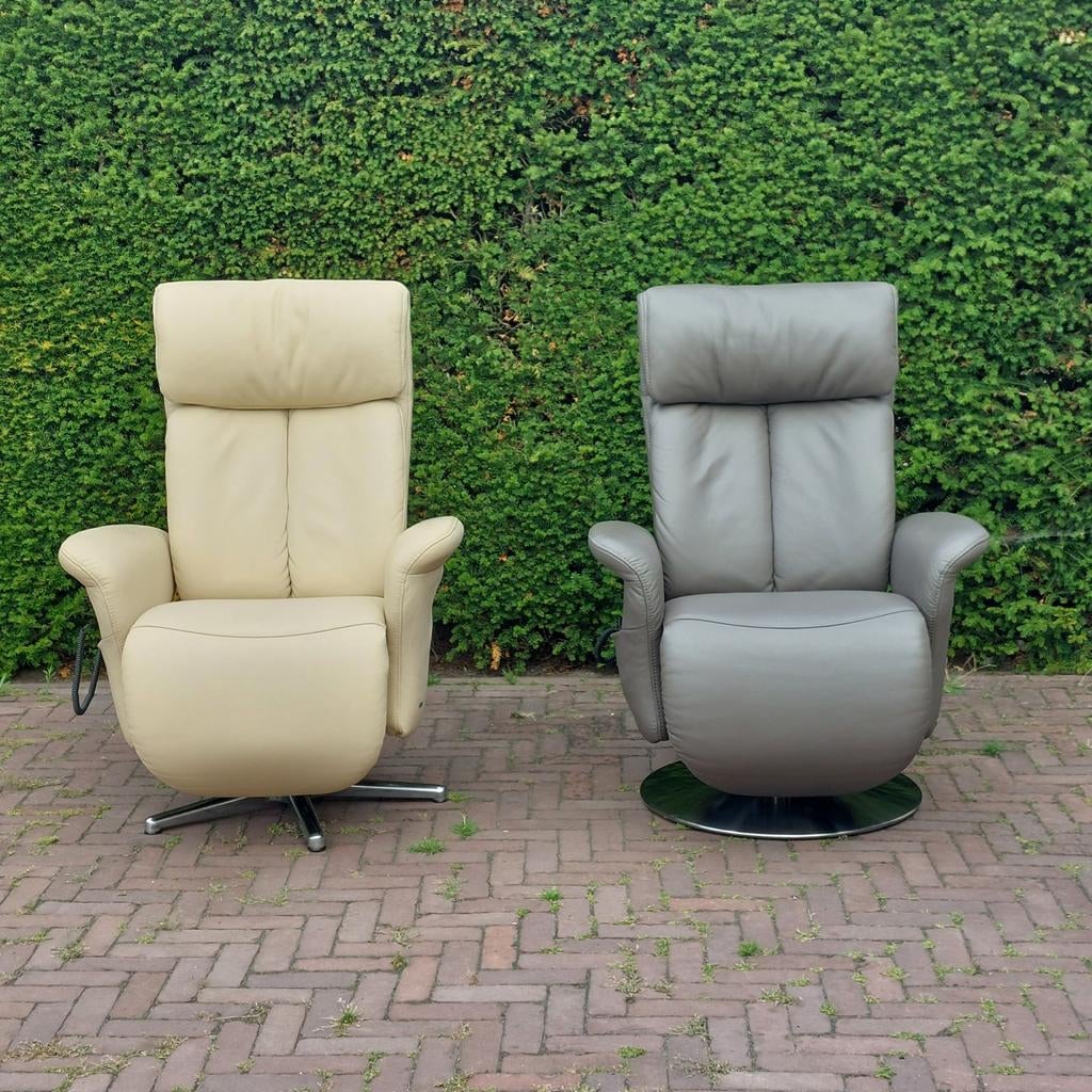 NIEUWSTAAT; Relax fauteuils/ sta op stoelen Meubelzorg, Ophalen of Verzenden, Zo goed als nieuw, 50 tot 75 cm