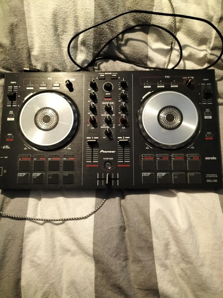 Pioneer DDJ-SB DJ-controller Serato, Muziek en Instrumenten, Dj-sets en Draaitafels, Ophalen