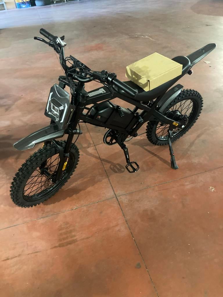 Cross Boss v20  Nieuw Model - Slechts 11 KM!, Ophalen of Verzenden, Zo goed als nieuw, Overige merken