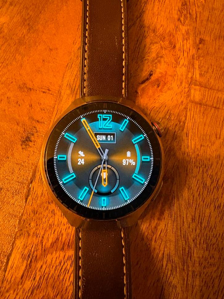 Huawei Watch 4 Pro - Zo goed als nieuw, Sieraden, Tassen en Uiterlijk, Smartwatches, Zo goed als nieuw, Android, Grijs, Afstand