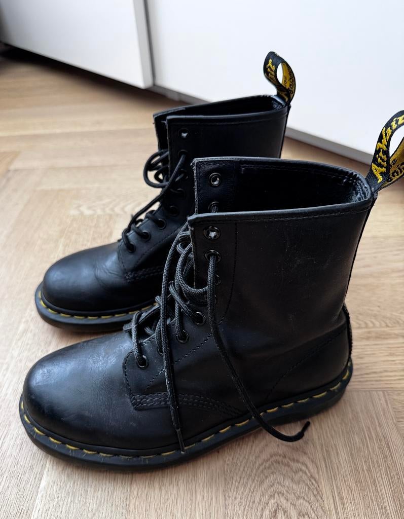 Dr. Martens damesschoenen veterboots maat 38, Kleding | Dames, Schoenen, Ophalen of Verzenden, Zo goed als nieuw, Zwart