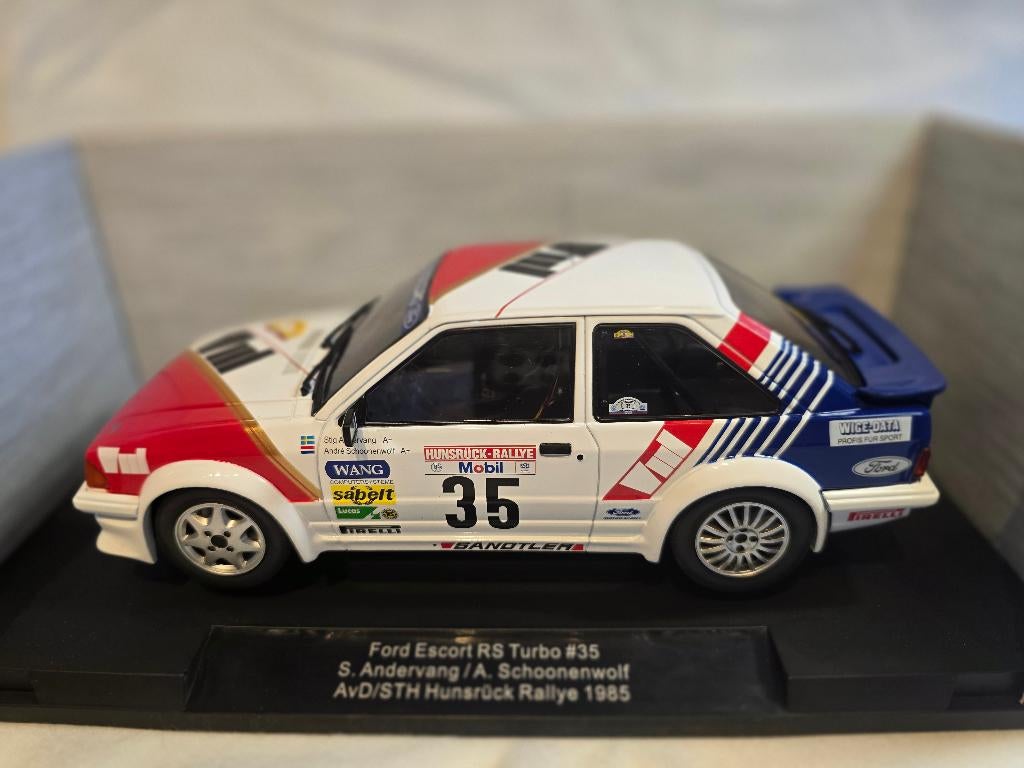 Ford Escort RS turbo 1985 1/18, Hobby en Vrije tijd, Modelauto's | 1:18, Ophalen of Verzenden, Nieuw, Auto, Overige merken