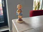Vintage Hummel Goebel beeldje meisje met bloemen, Antiek en Kunst, Antiek | Porselein, Ophalen