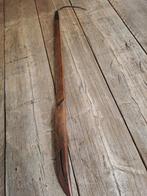 Antieke pikhaak met houten handvat, Ophalen