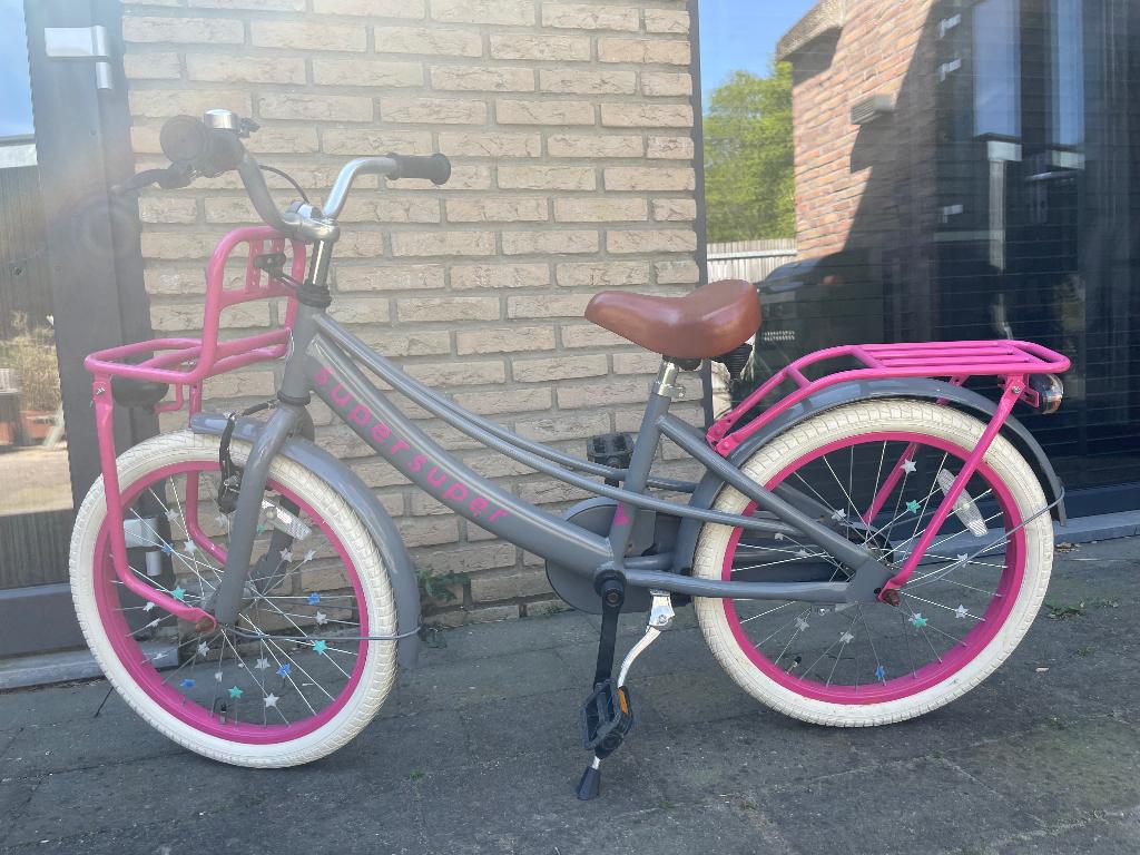 Meisjes fiets 20 inch, Fietsen en Brommers, Fietsen | Meisjes, Ophalen, Terugtraprem, Gebruikt, Handrem