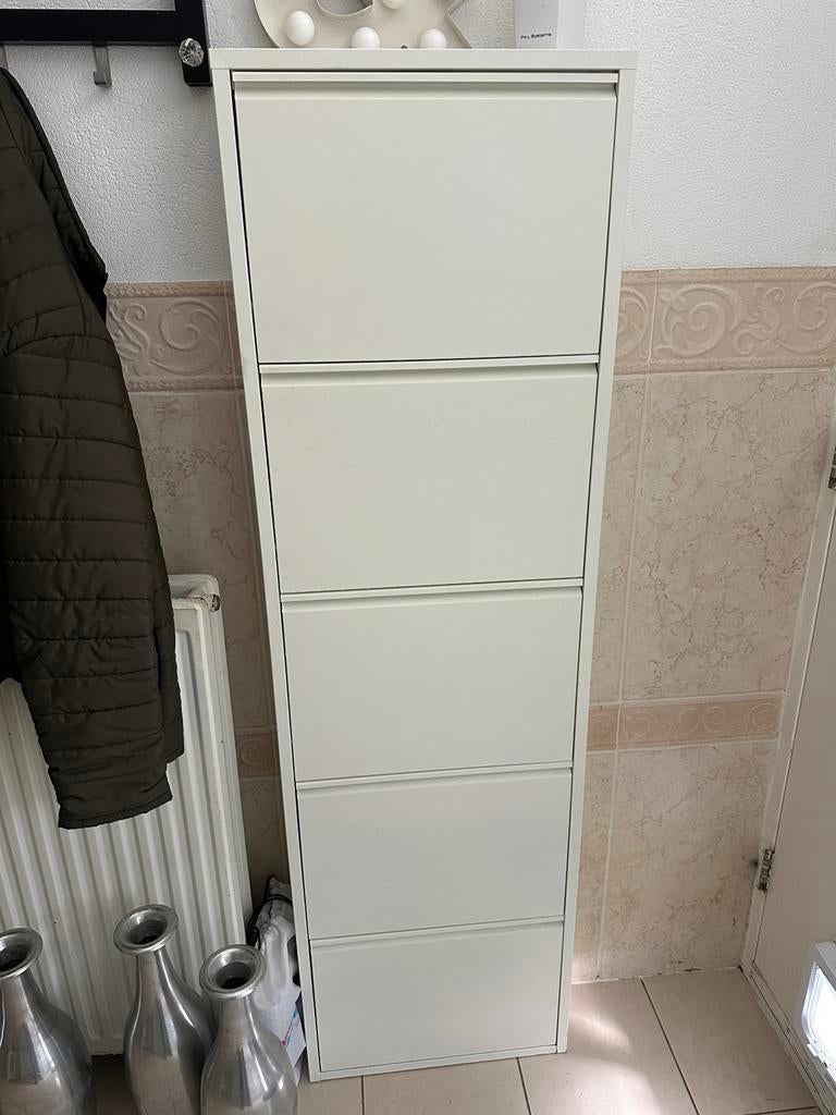 Schoenenkast, Ophalen, Gebruikt