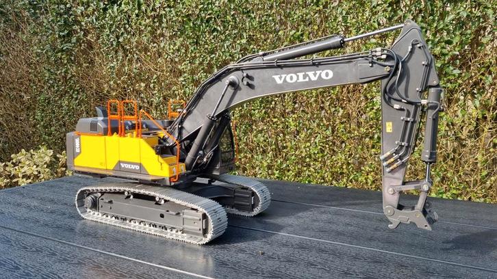 THS Volvo EC480, Hobby en Vrije tijd, Modelbouw | Radiografisch | Overige, Zo goed als nieuw, Ophalen