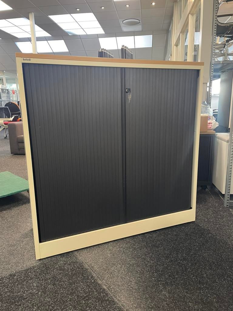 Ahrend roldeurkast 118x120cm (voor maar €120!!), Huis en Inrichting, Kasten | Roldeurkasten en Archiefkasten, Ophalen of Verzenden