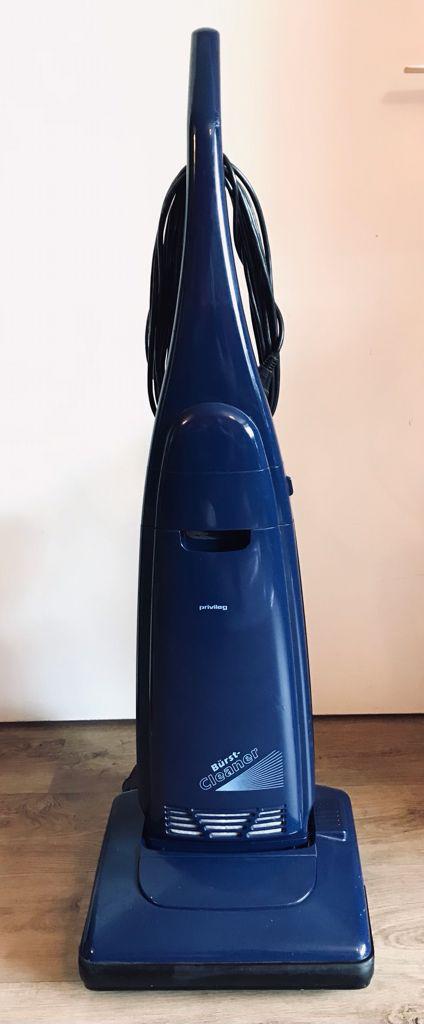 Stofzuiger merk Privileg bürst-cleaner zo goed als nieuw, Stofzak, Stofzuiger, Ophalen of Verzenden, Zo goed als nieuw