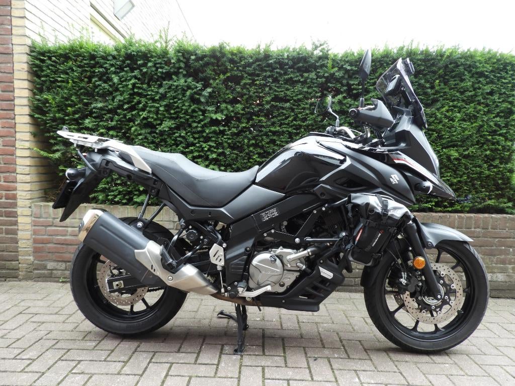 Prachtige Suzuki V-Strom 650 ABS, 2 cilinders, Occasion, Motorrijbewijs A, Bedrijf