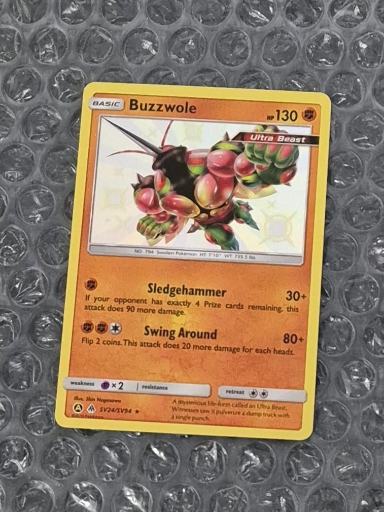 Buzzwole SV24/SV94 Sun & Moon Hidden Fates Shiny Vault, Ophalen of Verzenden, Zo goed als nieuw, Losse kaart, Foil