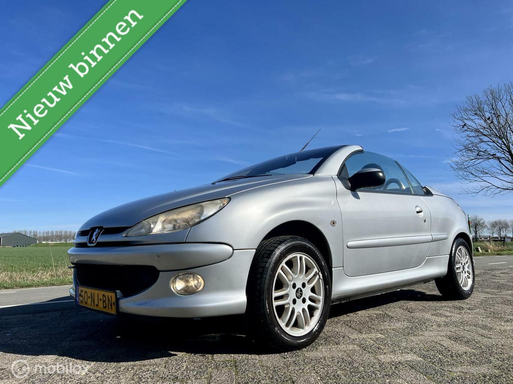 Peugeot 206 CC 1.6-16V Premium, BJ 2003, APK April 2027, Air, Auto's, Voorwielaandrijving, Gebruikt, 4 cilinders, 4 stoelen
