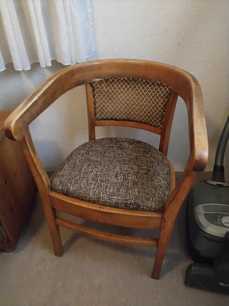 Oude opa stoel, Antiek en Kunst, Ophalen