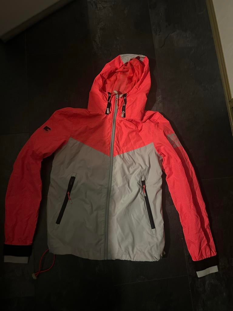 Superdry Sport Jas Maat S - Neon Koraal/Grijs, Overige kleuren, Ophalen of Verzenden, Hardlopen of Fietsen, Maat 36 (S)
