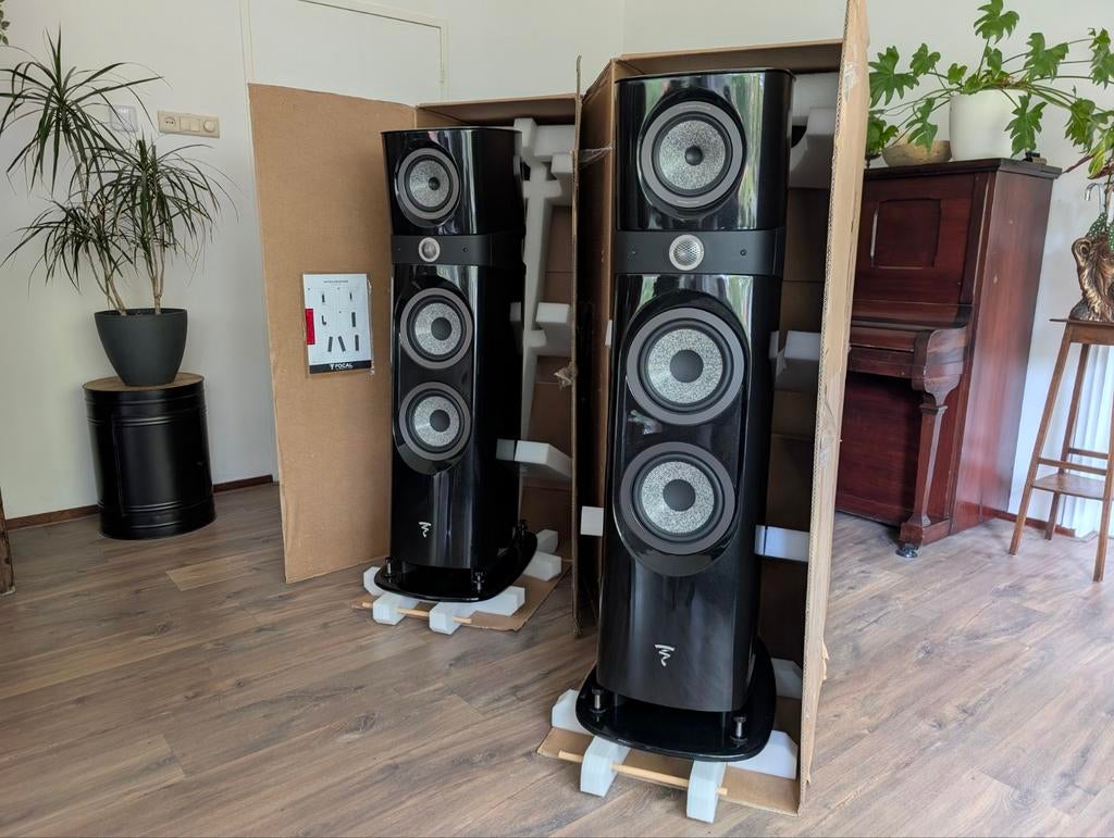 Focal Sopra 3 Black in nieuwstaat, Zo goed als nieuw, 120 watt of meer, Front, Rear of Stereo speakers, Ophalen