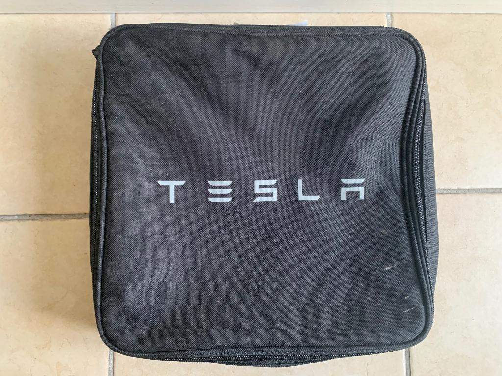 Tesla lader, Ophalen of Verzenden, Zo goed als nieuw, Laadkabel