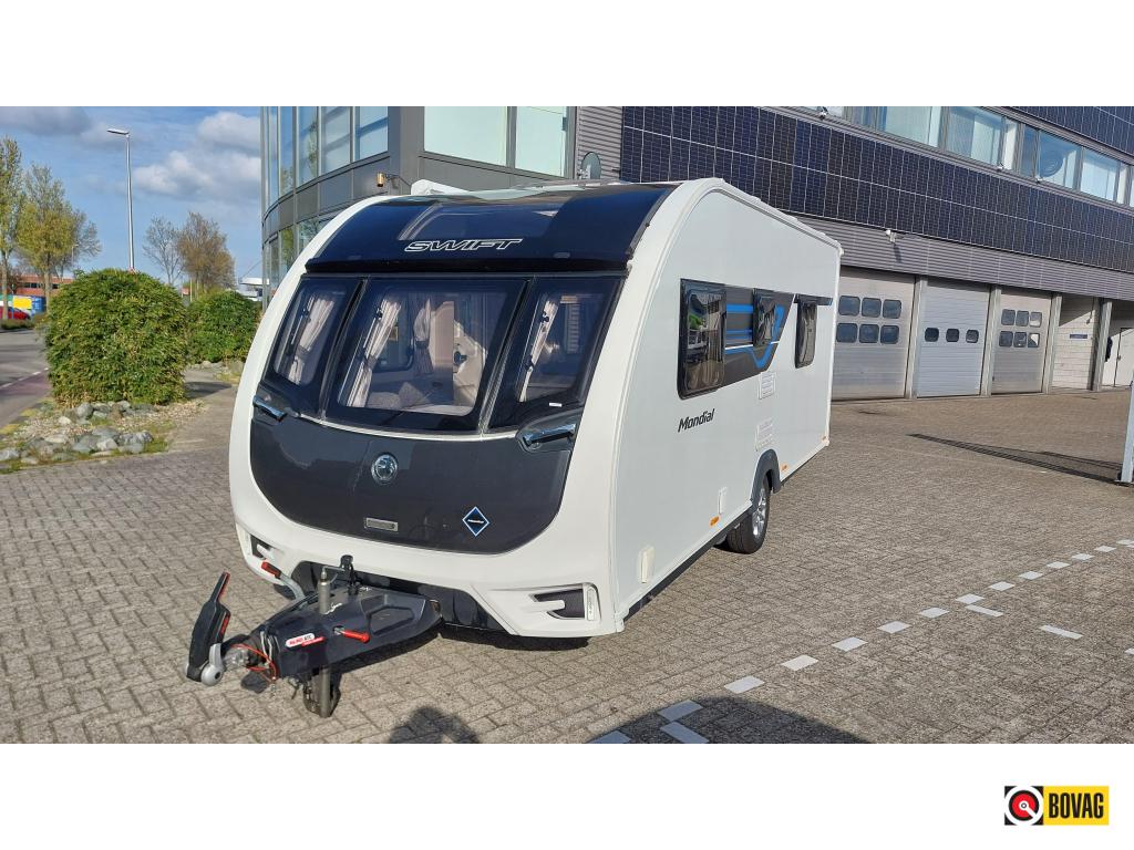 Swift Mondial 490 SE MODEL 2017 + VEEL OPTIES, Bedrijf, Overige typen, Swift, 5 tot 6 meter
