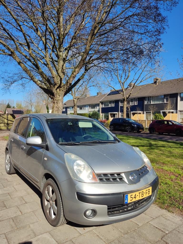 Nissan Note 1.6 16V 2006 APK tot april 2027, Auto's, Nissan, Voorwielaandrijving, 4 cilinders, 49 €/maand, Origineel Nederlands