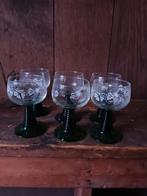 Vintage roemer wijnglaasjes met groene gedraaide voet, Ophalen of Verzenden, Gebruikt, Overige typen
