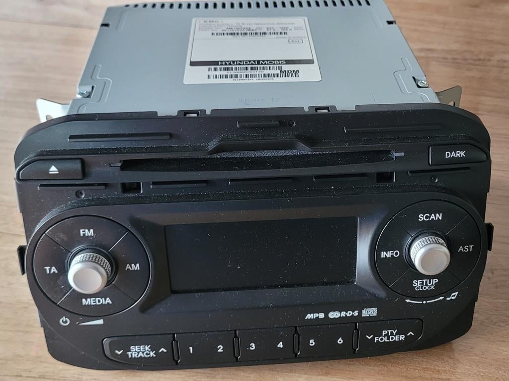 Kia picanto auto radio mp3 speler te koop

In goede staat, Ophalen of Verzenden, Gebruikt