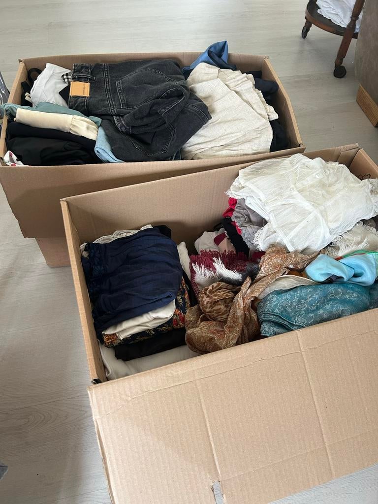 Enorm Dames kledingpakket, modern en vintage, Ophalen, Gedragen, Maat 36 (S)