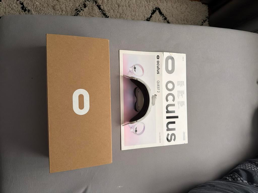 Oculus Quest 2 VR-bril - Zo goed als nieuw, Spelcomputers en Games, Virtual Reality, Ophalen of Verzenden, Zo goed als nieuw, VR-bril