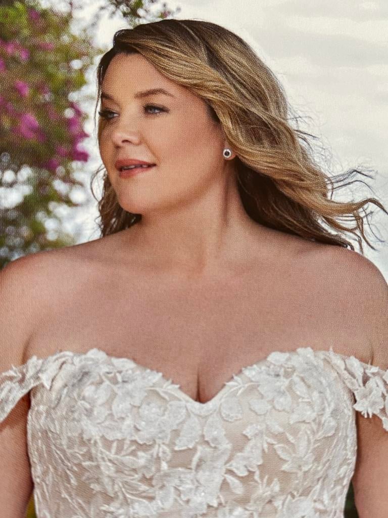 Sale! Super mooie grote maat 44,46,48,50,52,54,56,58,60,62, Ophalen, Nieuw, Blauw, Trouwjurk