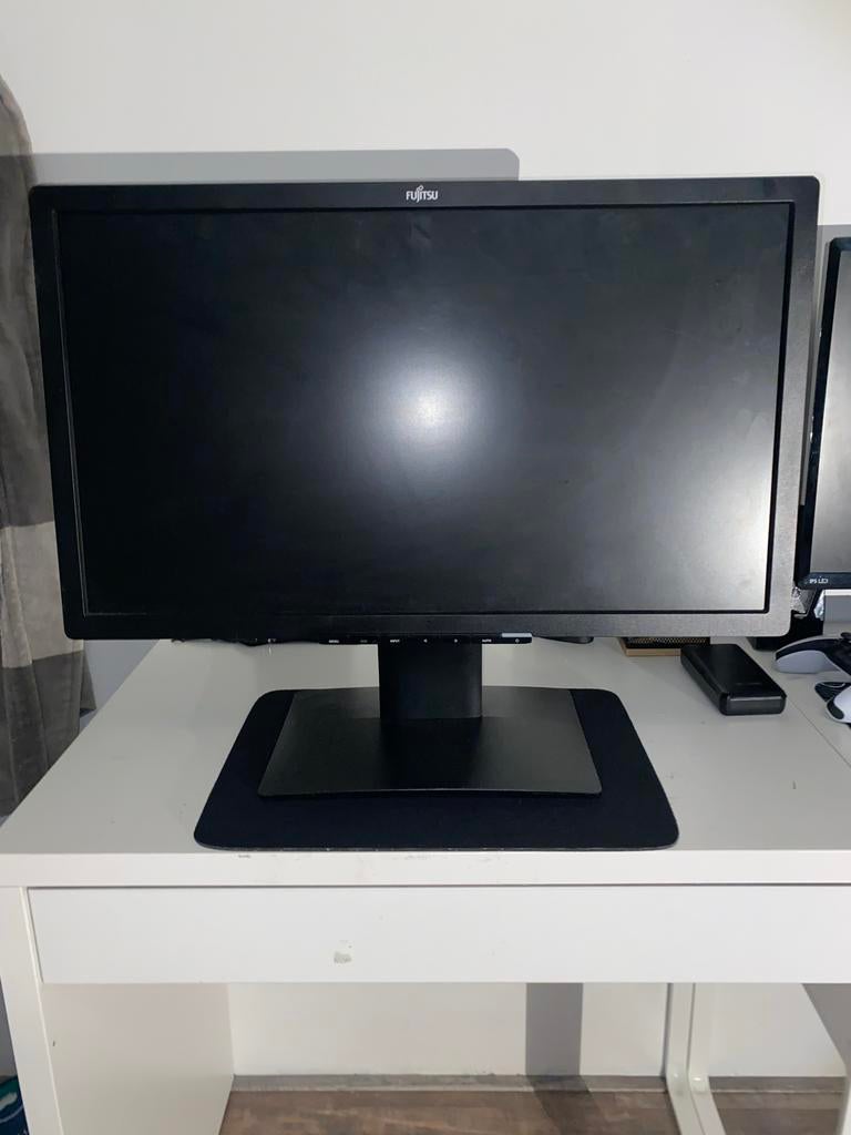 Fujitsu B24W-7 LED Monitor - 24 inch Full HD, IPS, DisplayPort, In hoogte verstelbaar, Full HD