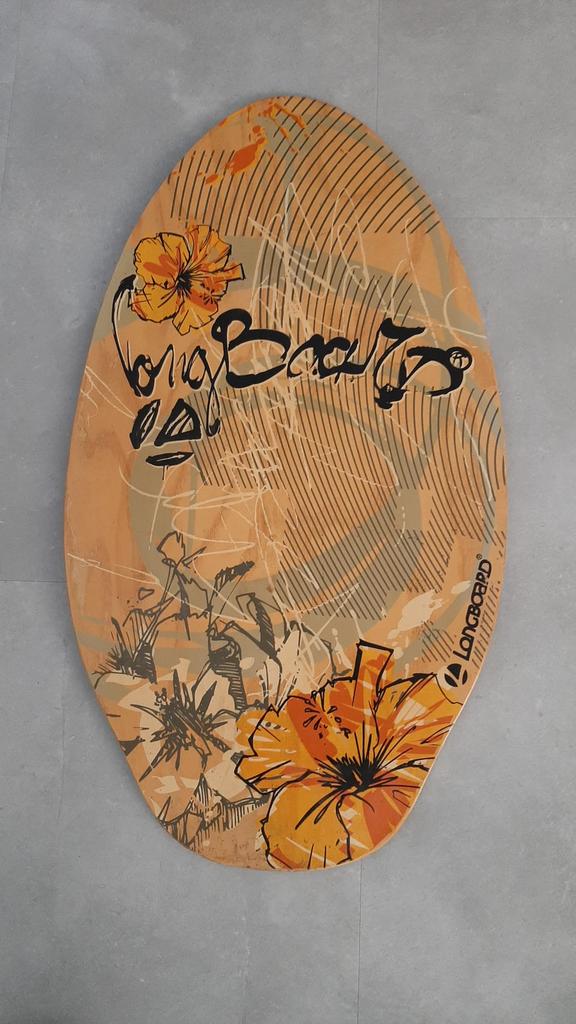 Mooi longboard hout geel oranje bloemprint surfen wand deco, Watersport en Boten, Ophalen of Verzenden, Zo goed als nieuw, Longboard