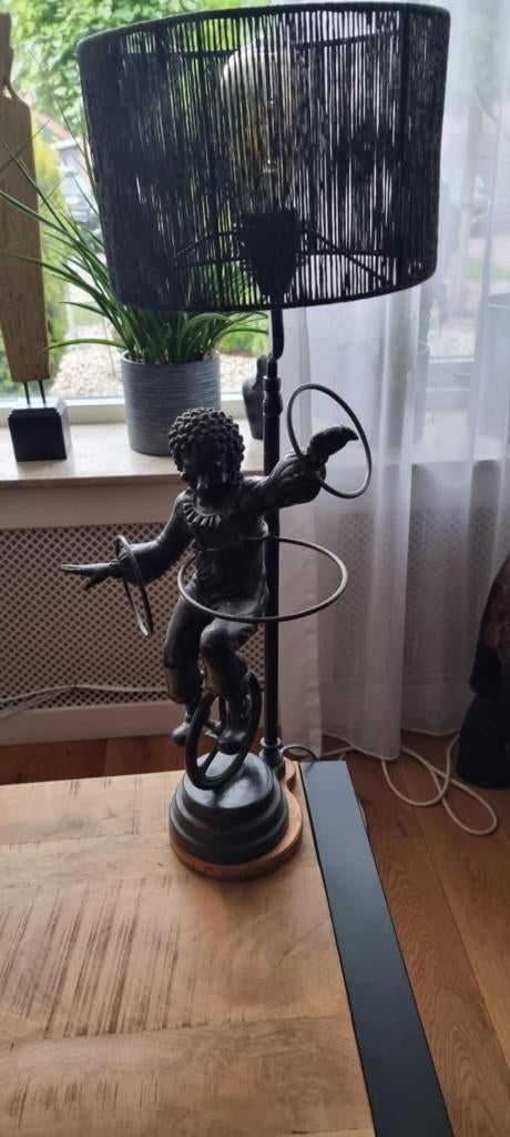 Bronzen tafellamp met kap - Clownfiguur op een eenwieler, Ophalen