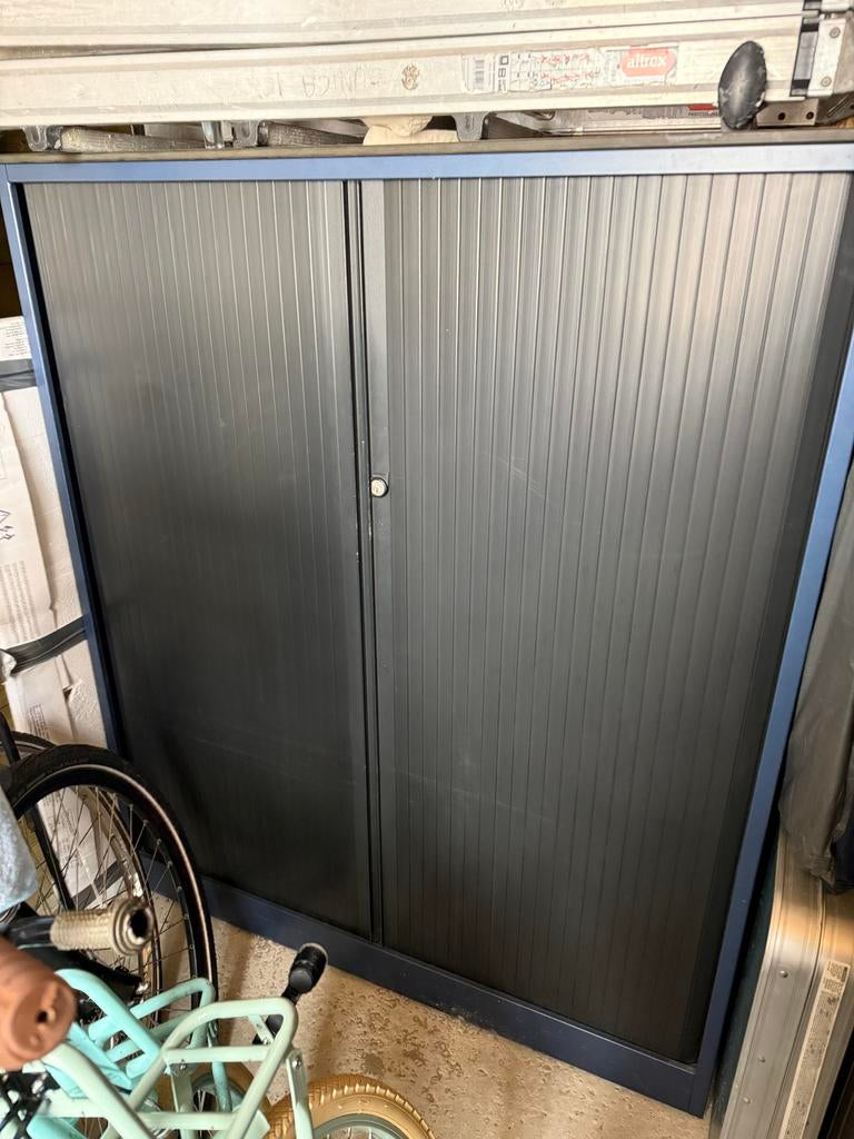 Zwarte rolluikkast - 120x145x45 cm, Huis en Inrichting, Kasten | Roldeurkasten en Archiefkasten, Ophalen, Gebruikt, 100 tot 150 cm