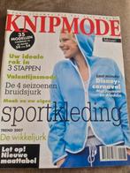 Knipmode februari 2007, Ophalen of Verzenden, Zo goed als nieuw, Vrouw, Knipmode