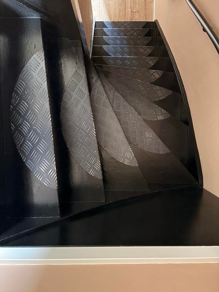 24 Stootborden Halve Maantjes voor Trappen (12 per trap), Ophalen, Gebruikt, Trap